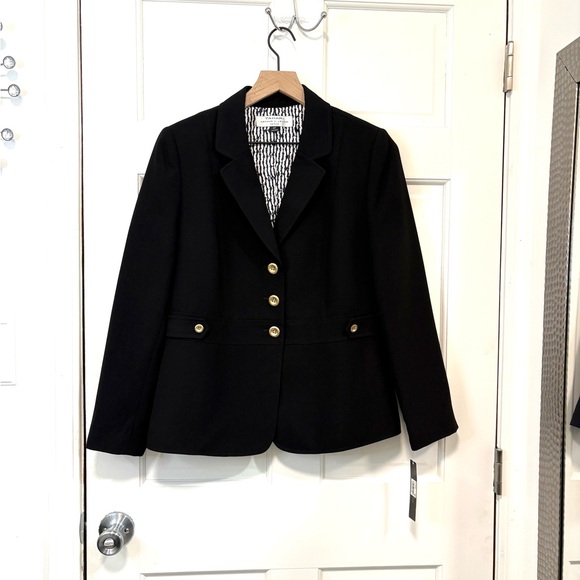 Tahari Arthur S Levine Jackets & Blazers - Tahari ASL Black Blazer Jacket Women’s 10P 3 Gold Buttons Formal Office Wear NWT